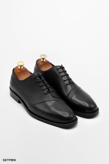 کفش مردانه چرم کلاسیک بنددار