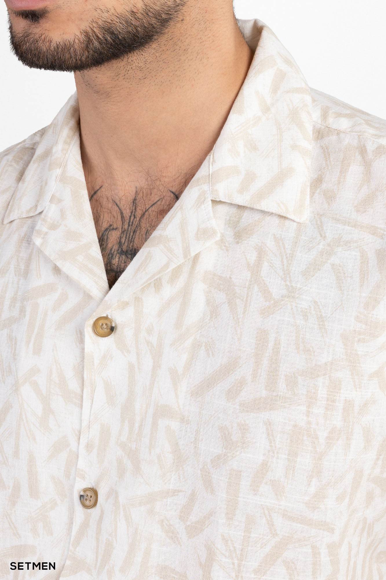 پیراهن مردانه آستین کوتاه یقه انگلیسی هاوایی